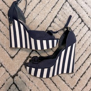 Jessica Simpson navy/ white nautical wedge